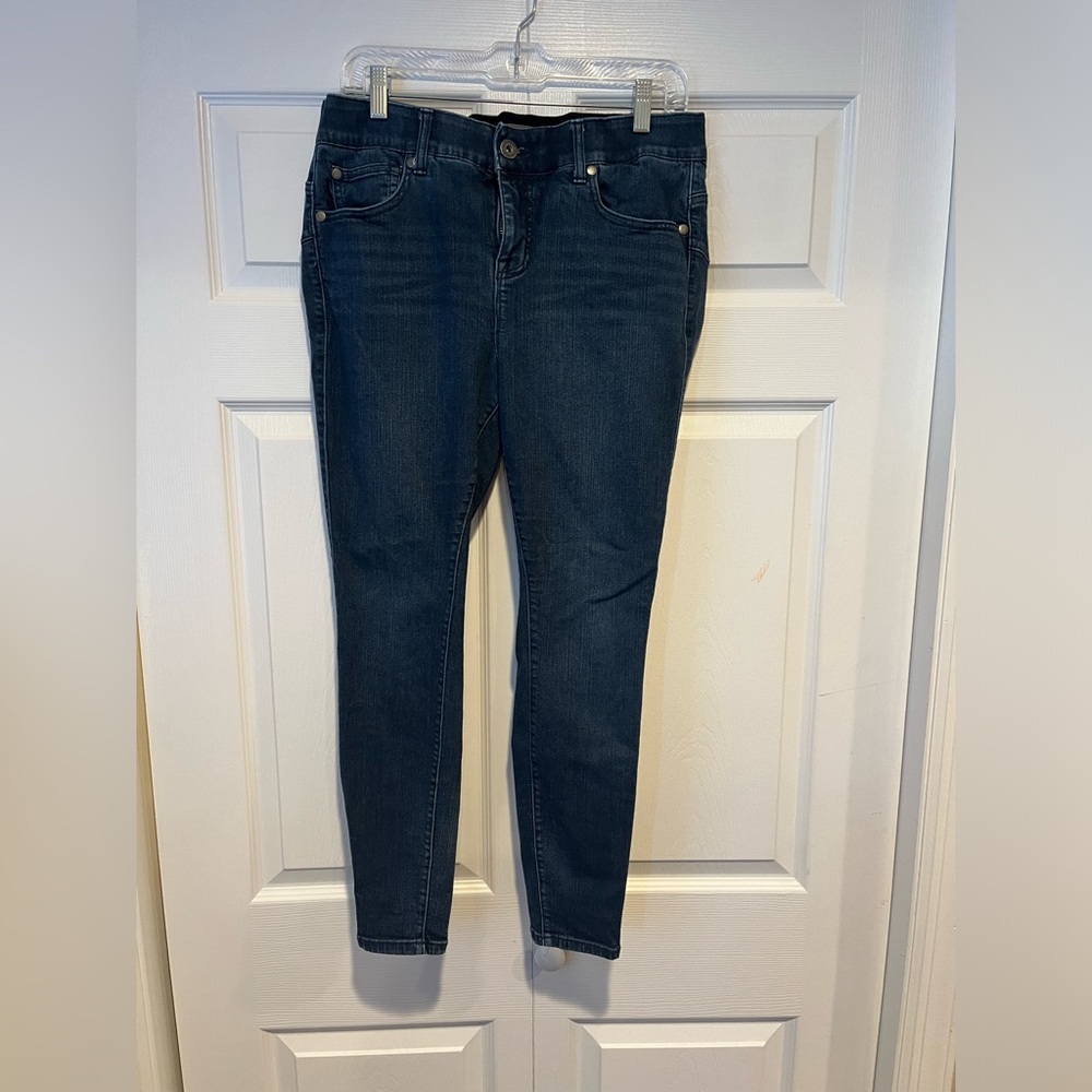 Torrid skinny Jeans size 12